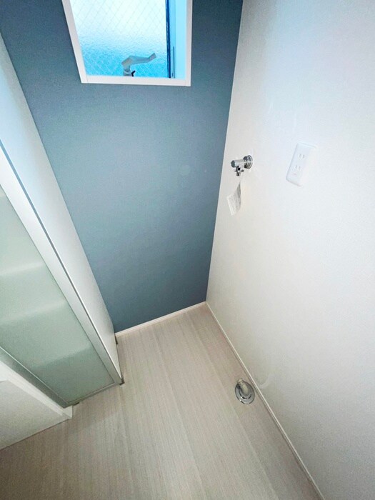 物件内観写真13　(洗濯機置場)
