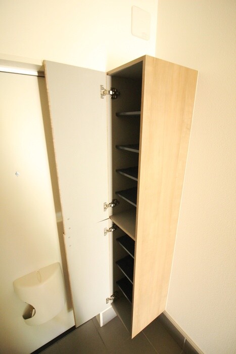 物件内観写真17　(靴箱)