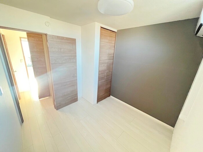 物件内観写真19　(居室)