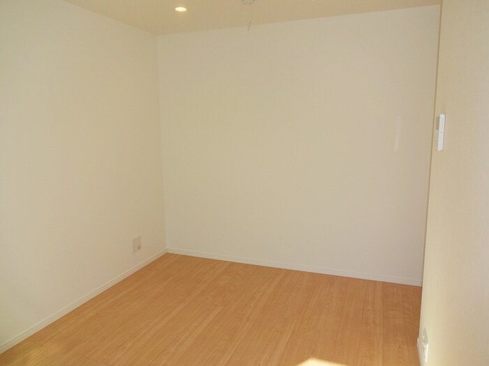 物件内観写真13　(居室)