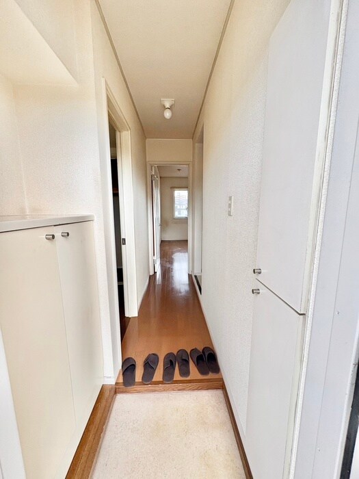 物件内観写真10　(玄関)