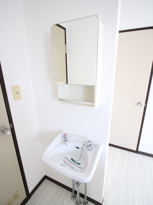 物件内観写真14　(洗面)