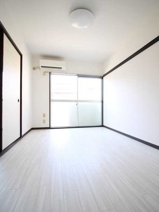 物件内観写真19　(廊下)