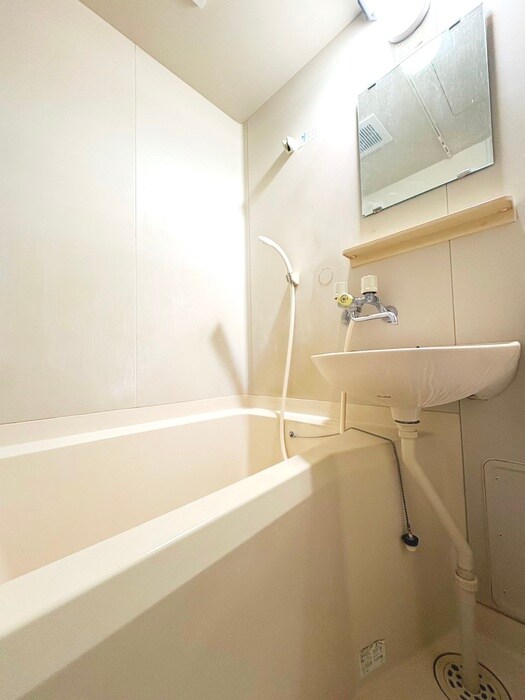 物件内観写真12　(バス／シャワールーム等)
