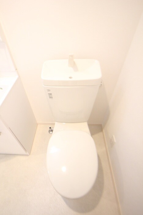 物件内観写真12　(トイレ)