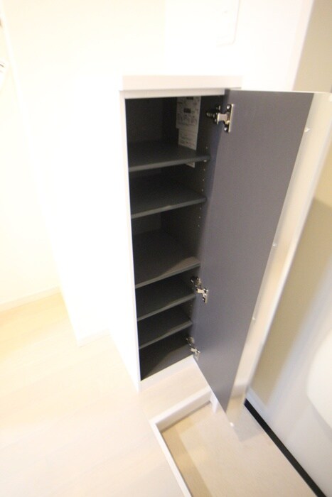 物件内観写真17　(靴箱)