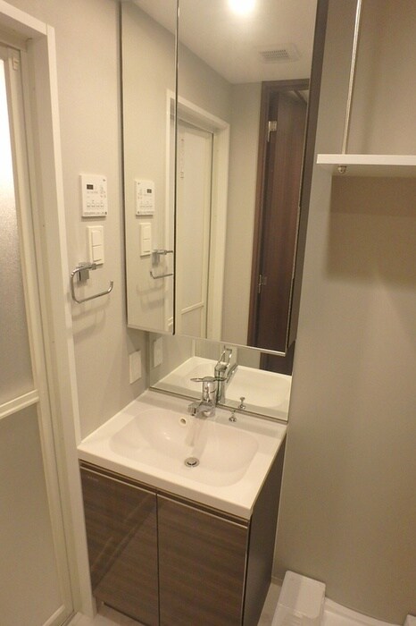 物件内観写真10　(洗面)