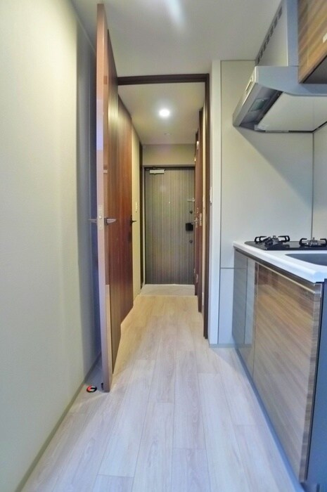 物件内観写真12　(廊下)