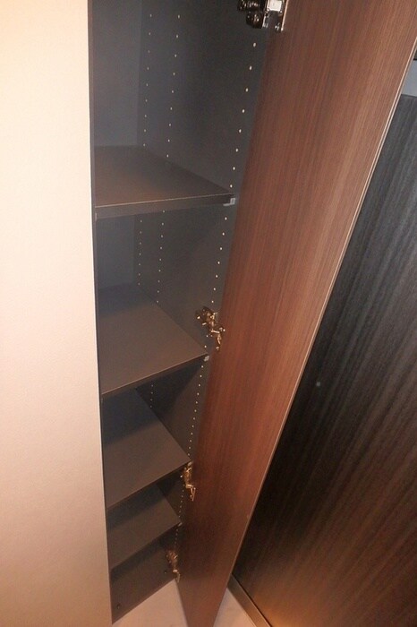 物件内観写真13　(靴箱)
