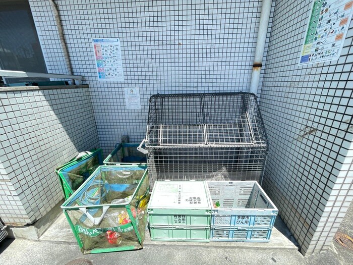 物件外観写真6　(建物設備)