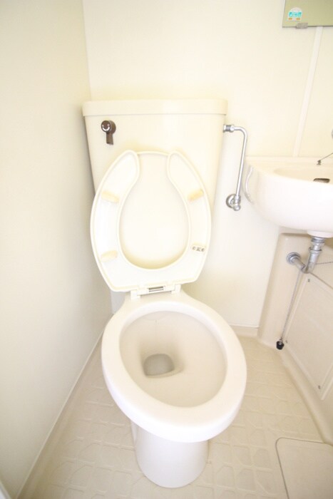 物件内観写真11　(トイレ)