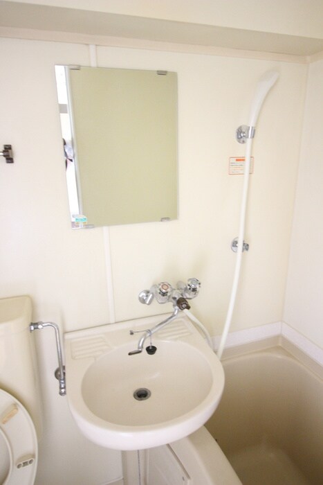 物件内観写真12　(洗面)