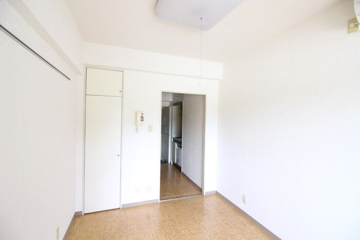 物件内観写真18　(居室)