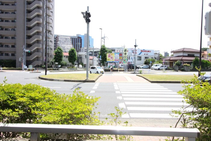 物件内観写真22　(室内からの展望)