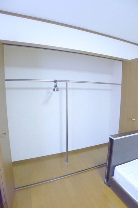 物件内観写真11　(収納)