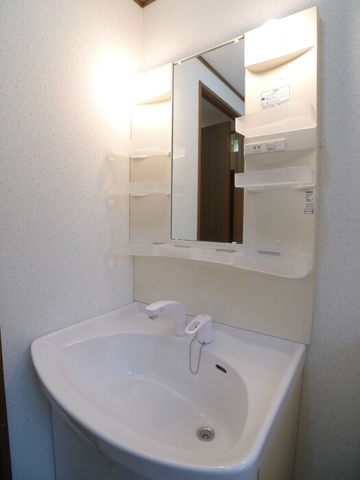 物件内観写真13　(洗面)