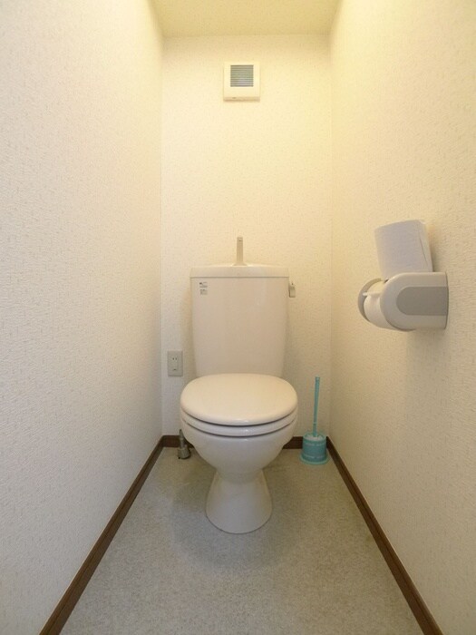 物件内観写真15　(トイレ)