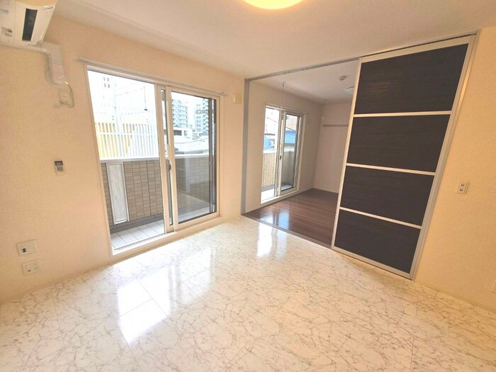 物件内観写真16　(居室)