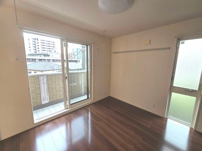 物件内観写真17　(居室)