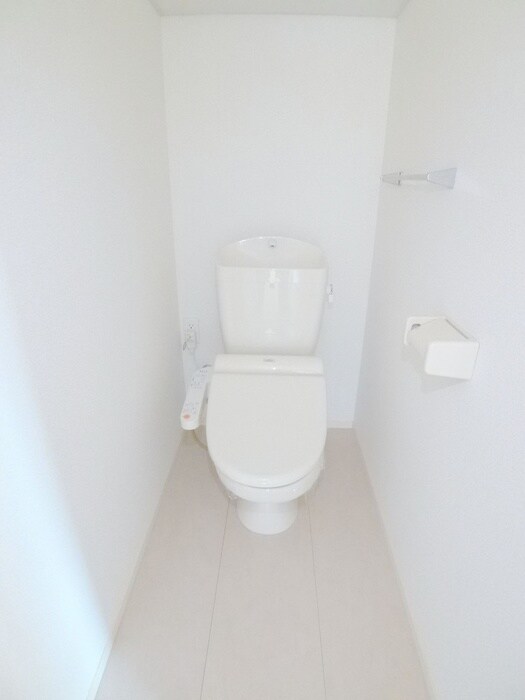 物件内観写真16　(トイレ)