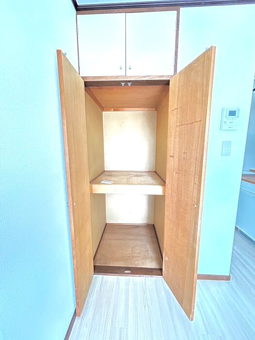 物件内観写真22　(収納)