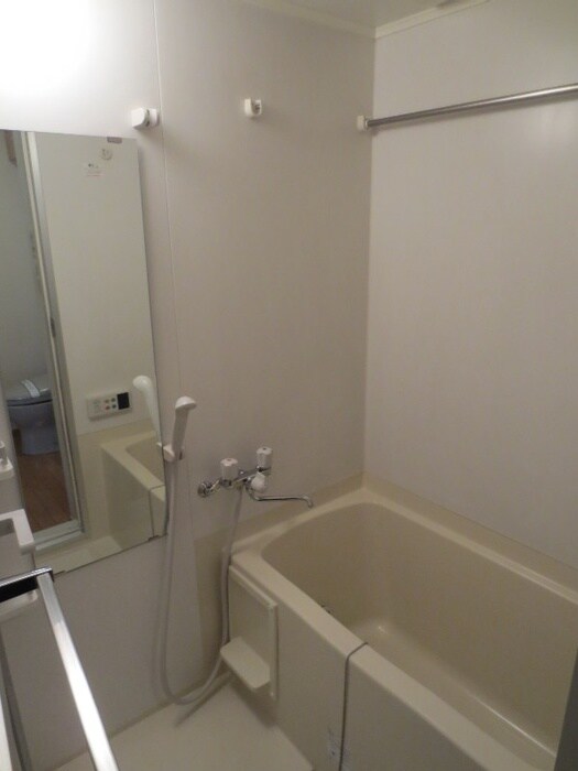 物件内観写真11　(バス／シャワールーム等)