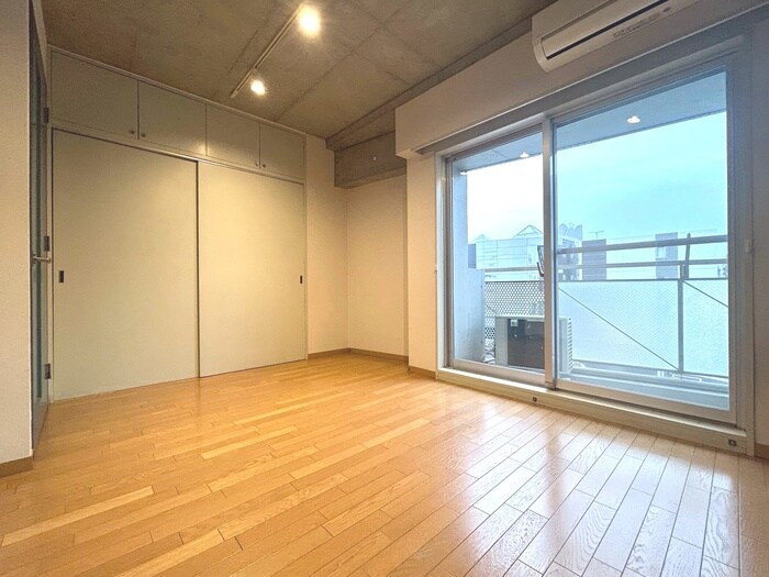 物件内観写真21　(居室)