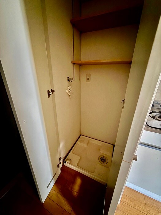 物件内観写真22　(洗濯機置場)