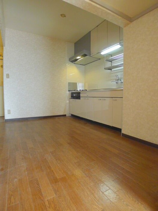 物件内観写真8　(居室)