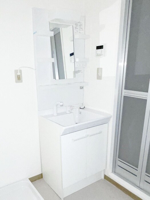 物件内観写真13　(洗面)