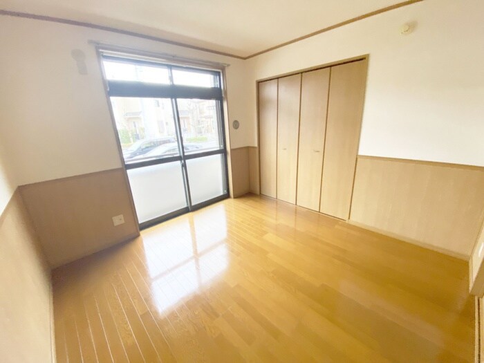 物件内観写真7　(居室)