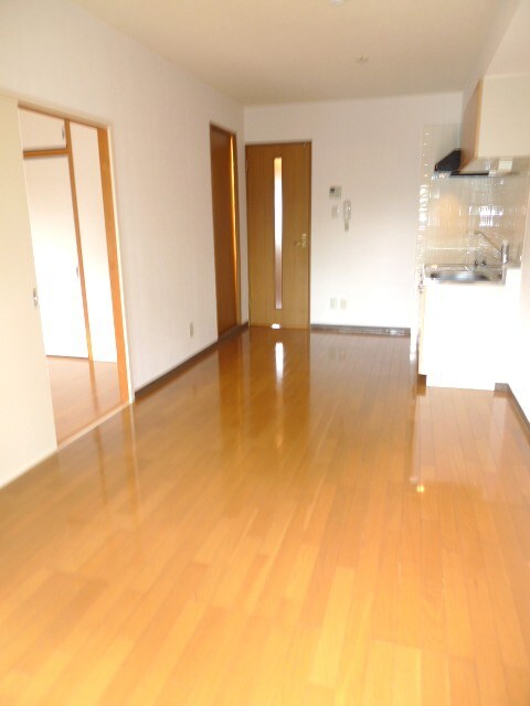 物件内観写真4　(居室)