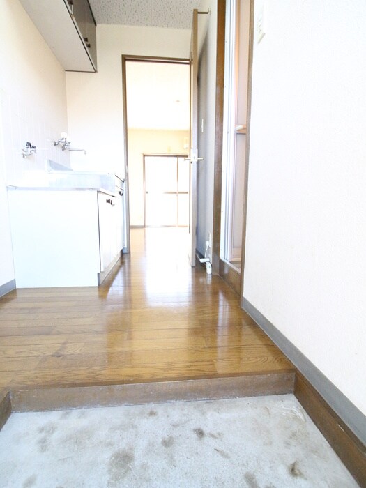 物件内観写真15　(廊下)