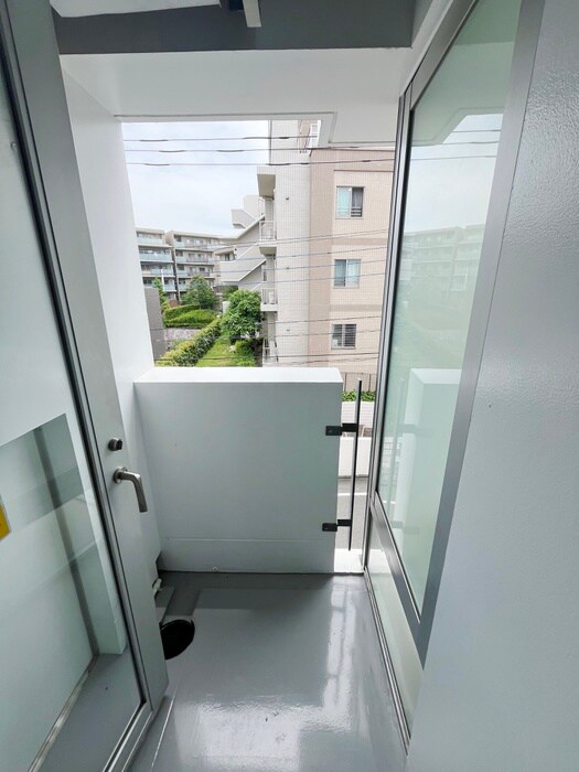 物件内観写真15　(ベランダ・バルコニー)