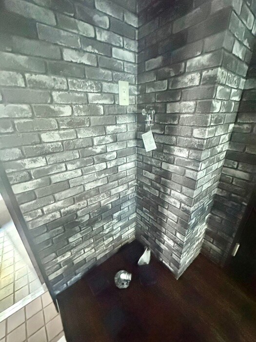 物件内観写真12　(洗濯機置場)