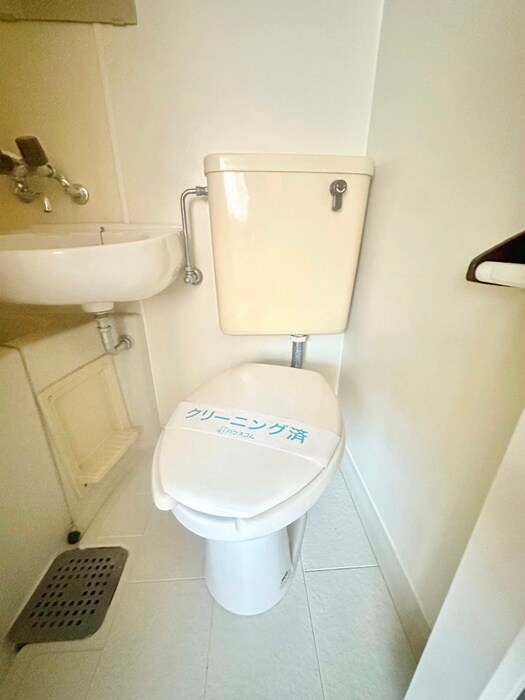 物件内観写真13　(トイレ)