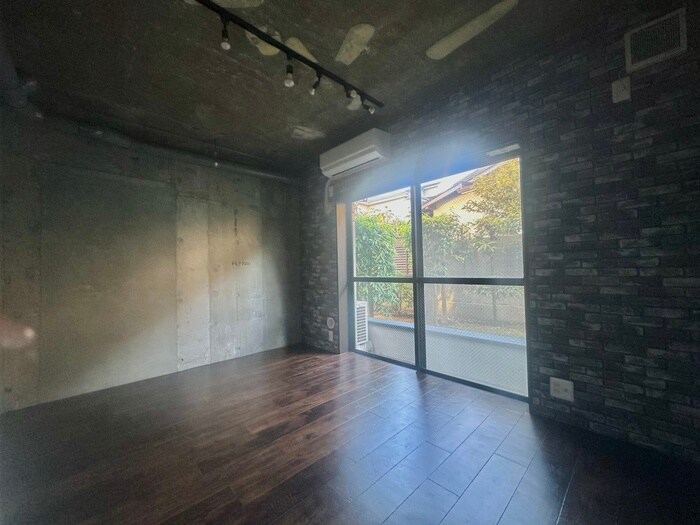 物件内観写真18　(居室)