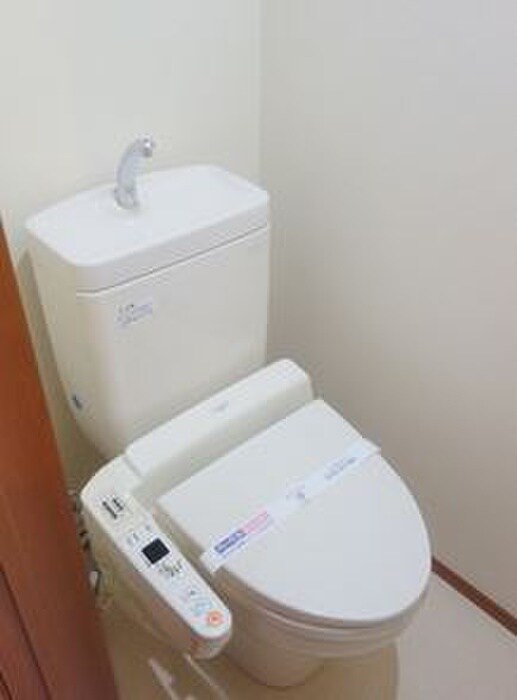 物件内観写真10　(トイレ)