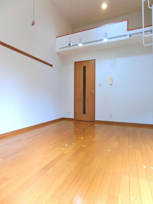 物件内観写真3　(居室)