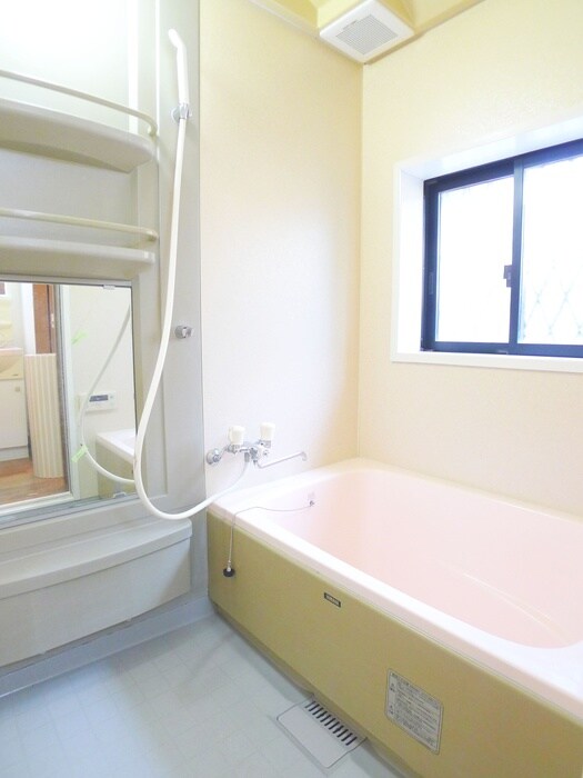 物件内観写真8　(バス／シャワールーム等)