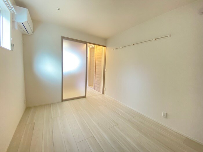 物件内観写真9　(居室)