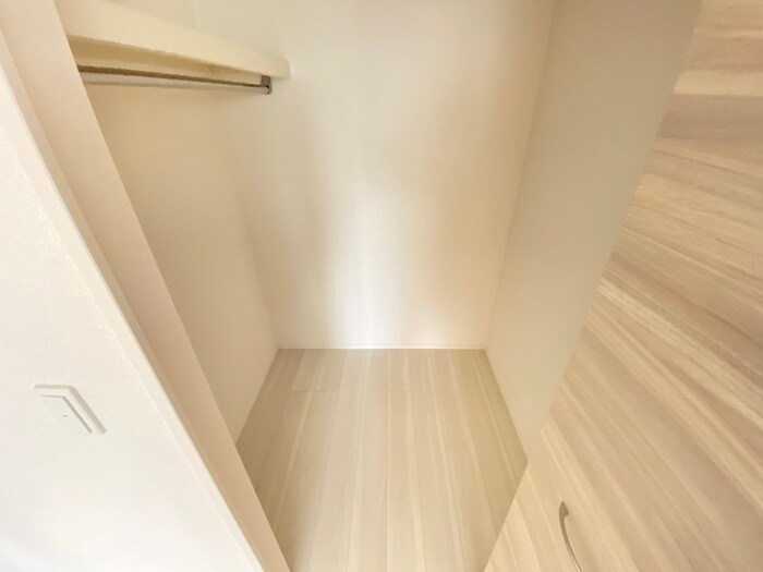 物件内観写真10　(収納)