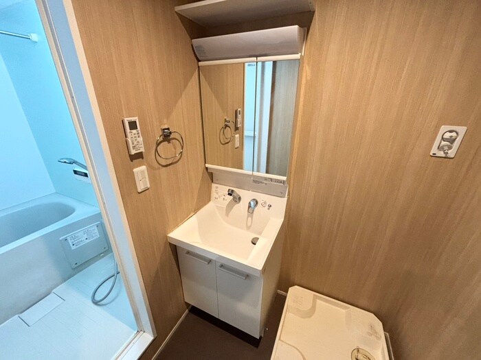 物件内観写真12　(洗面)