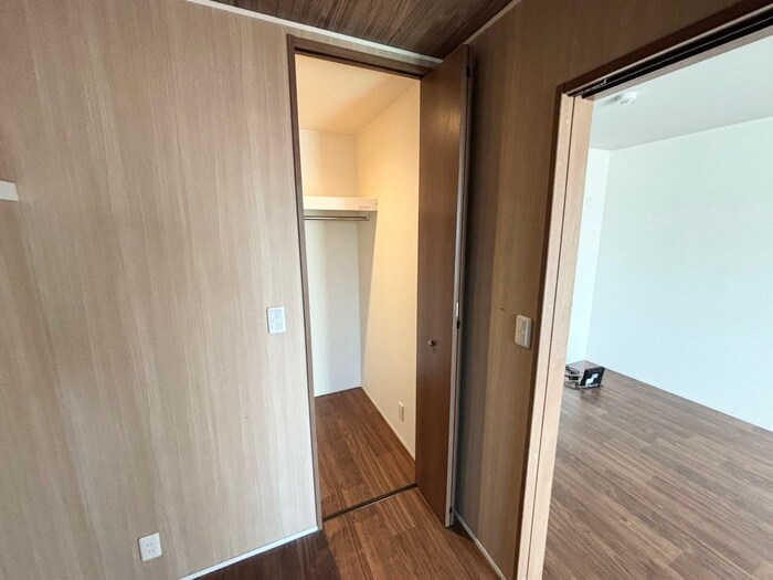 物件内観写真13　(収納)