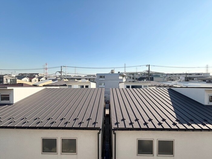 物件内観写真15　(室内からの展望)