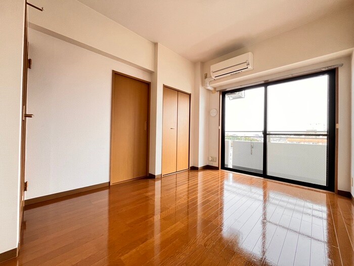 物件内観写真8　(居室)