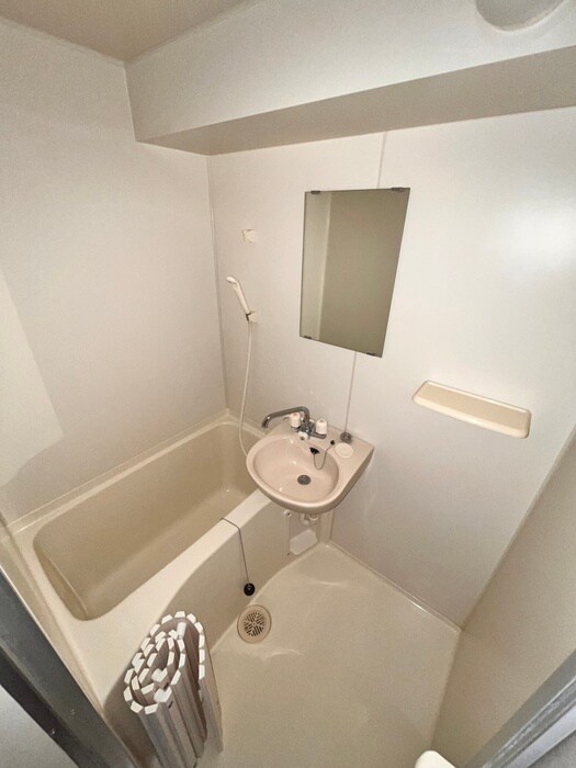 物件内観写真12　(バス／シャワールーム等)