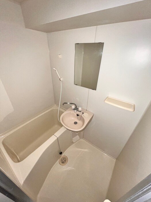 物件内観写真12　(バス／シャワールーム等)