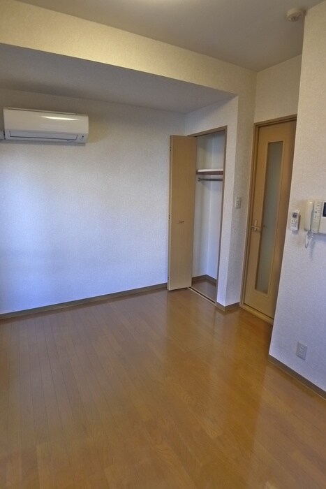 物件内観写真14　(居室)