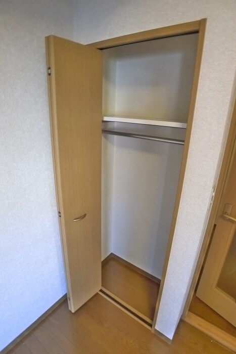 物件内観写真15　(収納)